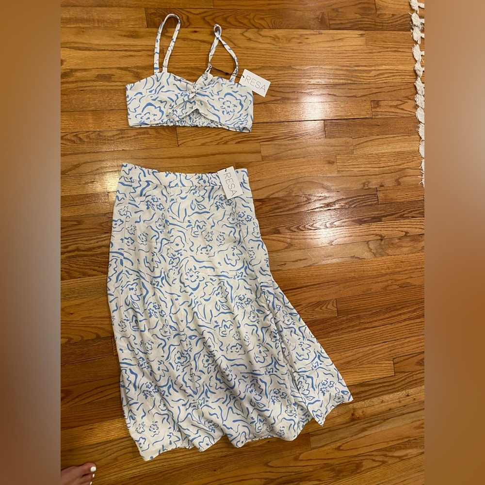 NWT Resa Two piece skirt set
